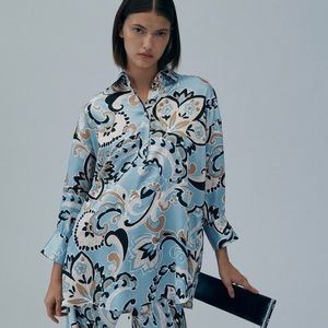 Zara Oversized print blouse M